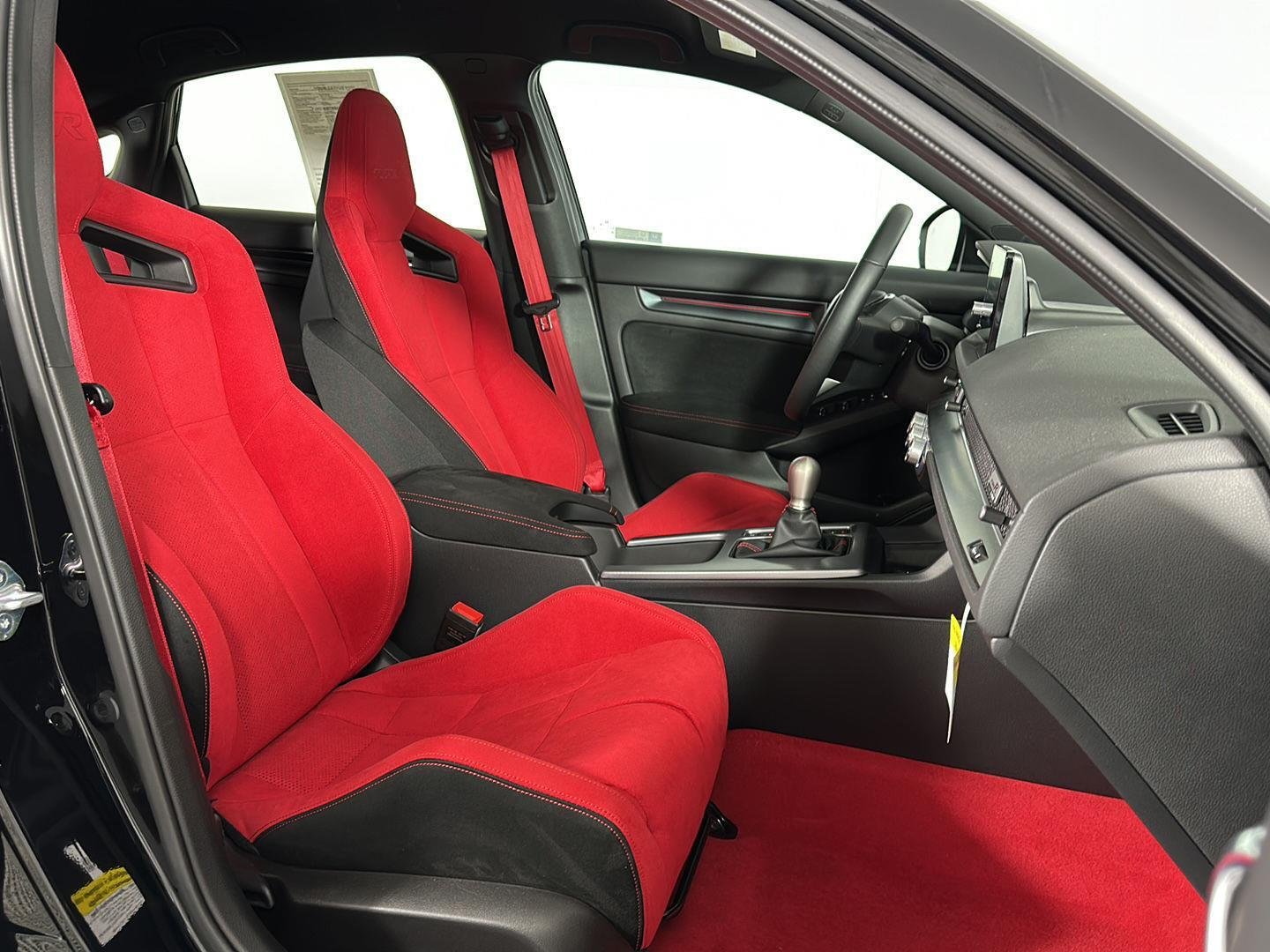 honda civic hatchback 2025 JHMFL5G49SX005214 image honda civic hatchback 2025 JHMFL5G49SX005214 image